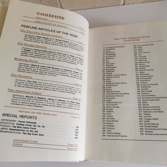 1974 Year Book Encyclopedia Vintage Birthday Gift Annual Recap Grolier Gen X - Picture 5 of 9